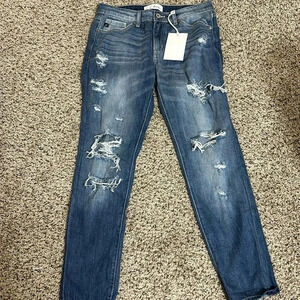NWT Kancan Ripped Skinny Jeans